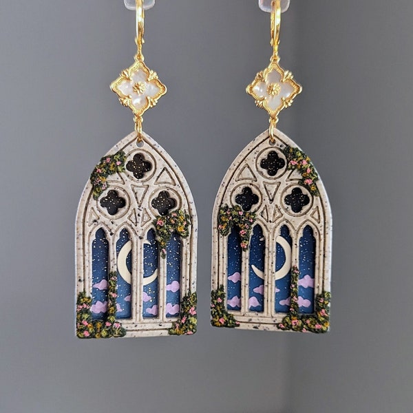 Gothic windows | Moon earrings