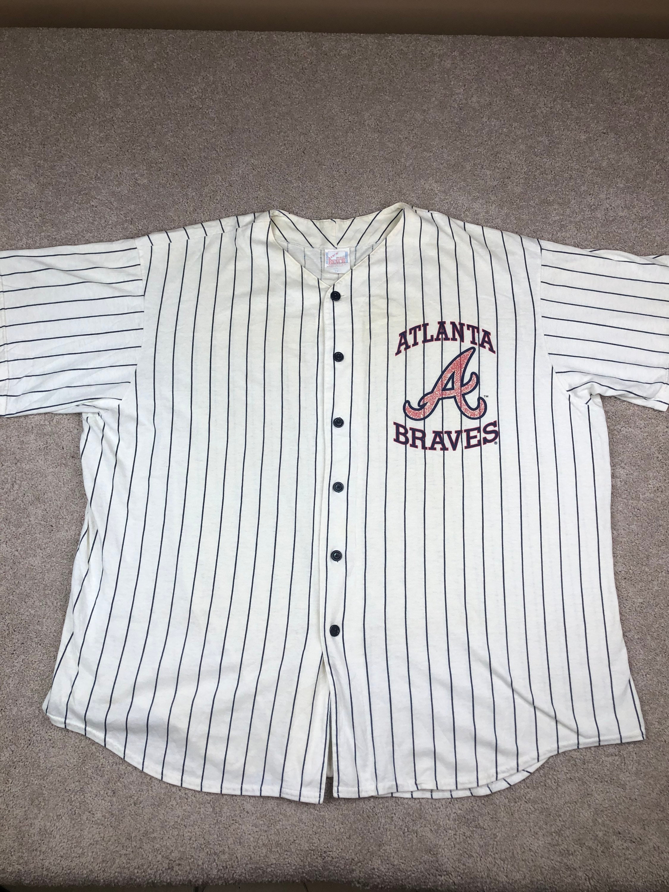 Profile Women's Black Red Atlanta Braves Plus Size Pop Fashion Button