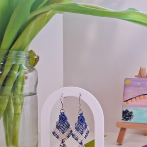 Macramè tricolor earrings &quot;Helena&quot; with brass bead!