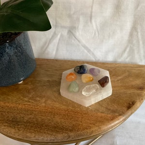 7 Chakra Stone Set with 4” hexagon Selenite Charging Plate. Chakra stones with selenite.