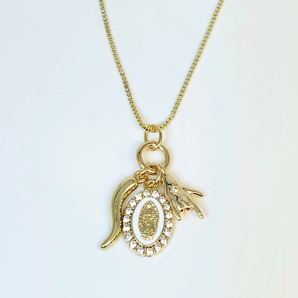 Italian Luck Cornicello Medium Horn Mano Cornuto Hand Malocchio Gold Protection Necklace with Evil Eye and Blessed Mother Medal Pendants