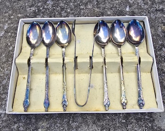 Set med 6 vintage galvaniserade teskedar och matchande sockertång
