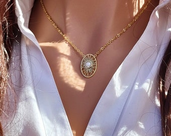 Collier LIWANA chaîne dorée acier inoxydable, pendentif avec pierre blanche• Idée cadeau de Noël • Bijoux femmes • Jewellery
