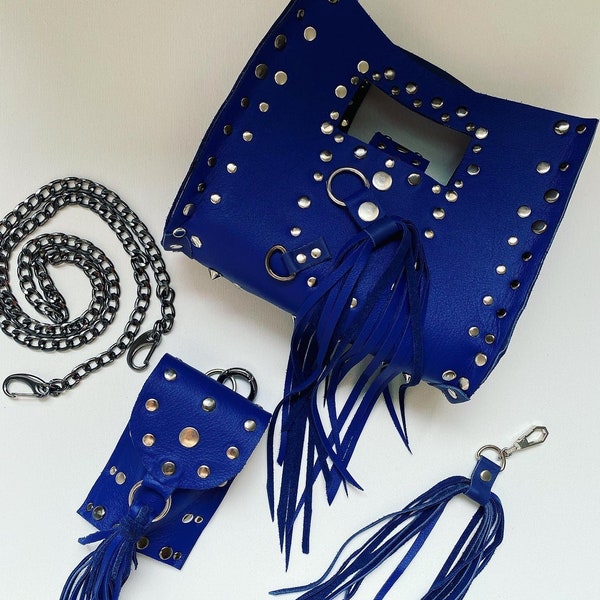 Leder Minitasche The Tote Blue Beutel Schlüsselanhänger Handtasche Henkel Mini-Tasche Metall Kette Nieten Holnitens Unisex Accessorise