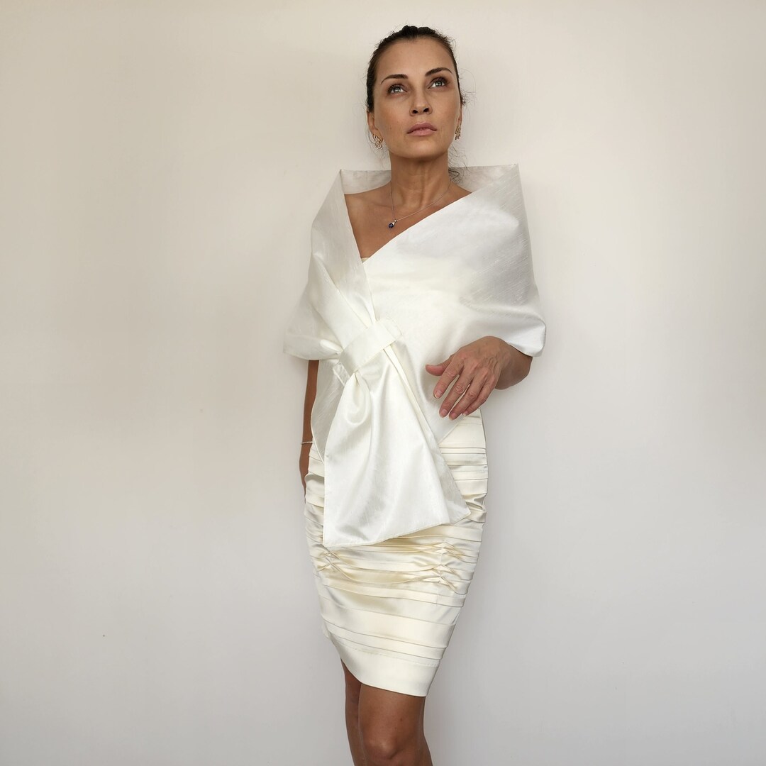 White Satin Bridal Shawl: Guipure Lace Wedding Cover-up