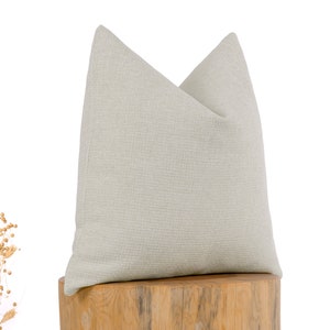 Beige Textured Linen Pillow Cover, Neutral Decorative Cushion, Minimalist Throw Pillow, Modern Farmhouse, Cozy Home Décor, 18x18