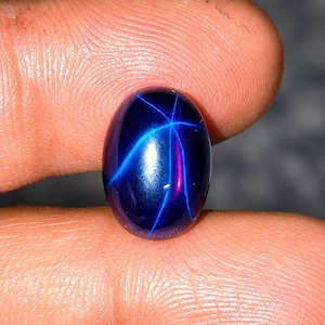 Granate estrella natural ovalado cabujón (10 x 14 mm) para la fabricación de joyas.