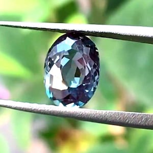 Alexandrite Multi Color Change Alexandrite Quality Loose Faceted Oval Cut 6×4 To 10×12 MM Ring Size Pendant Size Handmade Polished Stone
