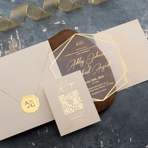 Luxury Wedding Invitations - Gold Acrylic Wedding Invites, Elegant Wedding Stationery, Custom Modern Wedding Invitation Suite
