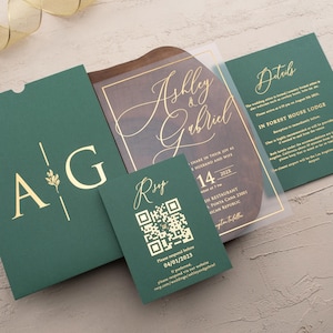 Luxe Emerald Green & Gold Foil Acrylic Wedding Invitation – Elegant Sleeve and Custom RSVP Option