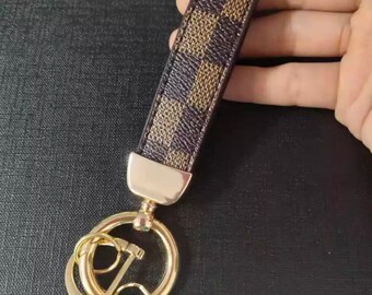 louis vuitton key strap