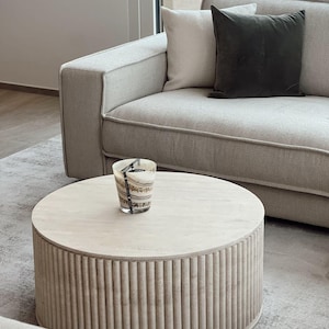 Custom Round Bamboo Couchtisch: A Chic Addition to Your Living Room Decor