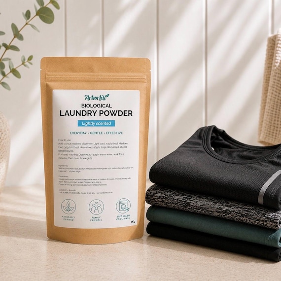 Biological Laundry Powder 1kg | Lightly Scented, Vegan, Eco Friendly, Plastic Free Pouch