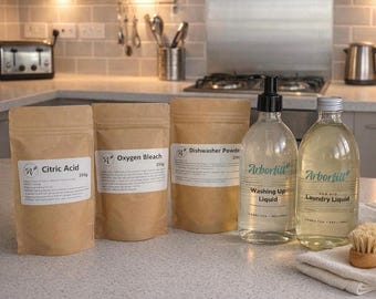 Eco Friendly Cleaning Starter Kit | Non Toxic Cleaning Products | Low Tox Home Essentials | Natural Cleaning Bundle | Plastic Free Kitchen