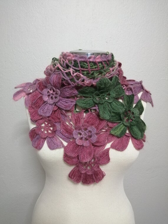 Knitted Triangle Scarf Crochet Flower 