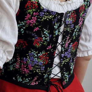 Leinen Floral Renaissance Aufenthalte: Verstellbares Korsett Mieder Top