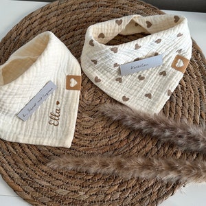Musselin  Halstuch Sabbertuch personalisiert mit Namen  / Babygeschenk / Geschenk zur Geburt von 0-2 Jahre
