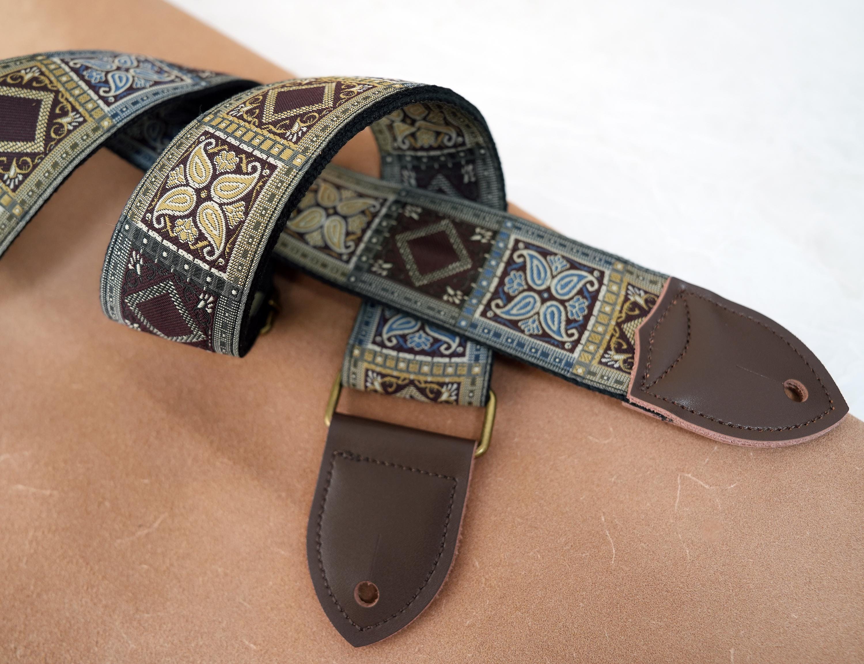 Zwarte riem met gespen | LiBi Fashion & Accessories - LiBi Fashion & Accessories Zwarte riem met gespen | LiBi Fashion & Accessories - LiBi Fashion & Accessories