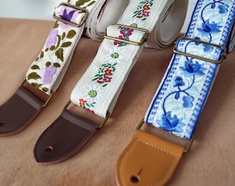 Floral Embroidered Guitar Shoulder Strap, Custom Name Universal Strap for Guitar and Bass, Gift for Guitar Player