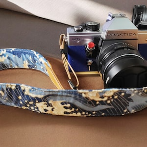 Blue Waves Camera Strap, Handmade Adjustable DSLR Camera Strap, Camera Neck Strap, Lightweight Camera Strap, Gift for Photographer