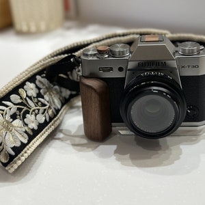 Floral Camera Strap, Embroidered Camera Strap, Digital Camera Strap, Camera Shoulder Strap, Camera Neck Strap, Camera Accessories
