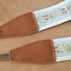 Handcrafted Embroidered Camera Strap, Floral Camera Neck Strap, DSLR Camera Strap, Camera Accessories, Gift for Photographer, Birthday Gift image 8