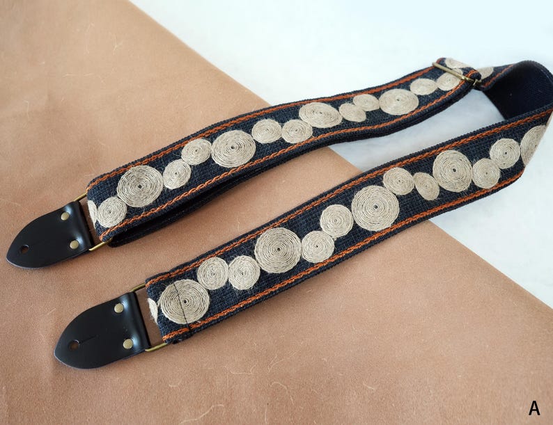Hemp Rope Guitar Strap, Durable Bass Strap, Rustic Guitar Strap, Adjustable Shoulder Strap, Guitarist Gift, Eco Friendly Guitar Accessories A