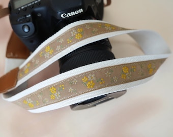 Floral Embroidered Camera Strap, Adjustable Camera Neck Strap, DSLR Camera Strap, Camera Accessories, Photographer Gift