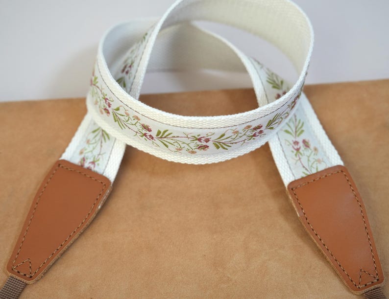 Handcrafted Embroidered Camera Strap, Floral Camera Neck Strap, DSLR Camera Strap, Camera Accessories, Gift for Photographer, Birthday Gift image 1