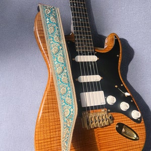 Vintage Look Guitar Strap, Embroidered Guitar Accessories, Handcrafted Bass Strap, Universal Guitar Shoulder Strap, Guitarist Gift Idea