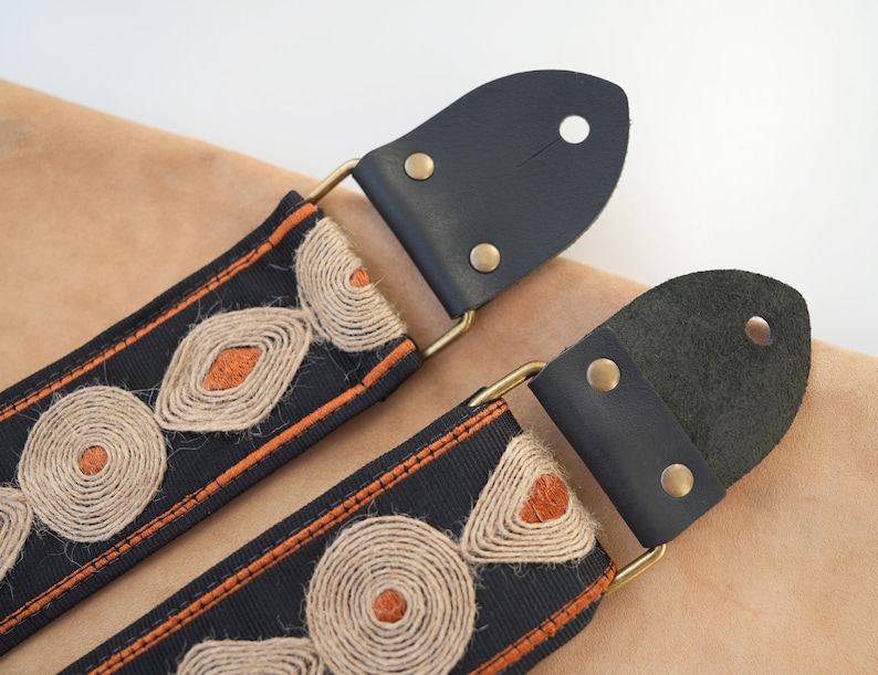 Hemp Rope Guitar Strap, Durable Bass Strap, Rustic Guitar Strap, Adjustable Shoulder Strap, Guitarist Gift, Eco Friendly Guitar Accessories image 9