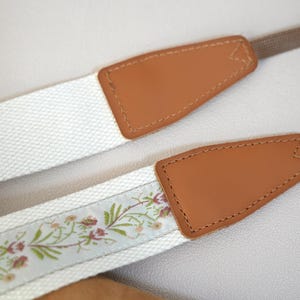 Handcrafted Embroidered Camera Strap, Floral Camera Neck Strap, DSLR Camera Strap, Camera Accessories, Gift for Photographer, Birthday Gift image 10