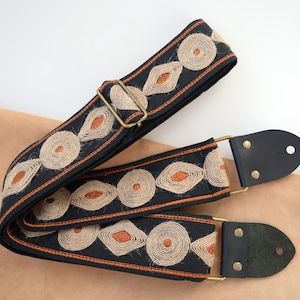 Hemp Rope Guitar Strap, Durable Bass Strap, Rustic Guitar Strap, Adjustable Shoulder Strap, Guitarist Gift, Eco Friendly Guitar Accessories