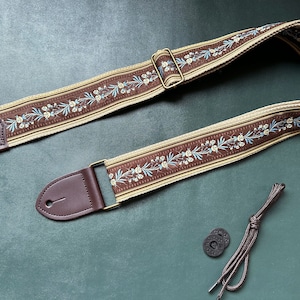 Vintage Style Guitar Strap, Embroidered Guitar Strap, Floral Guitar Strap, Adjustable Shoulder Strap, Guitarist Gift, Guitar Accessories
