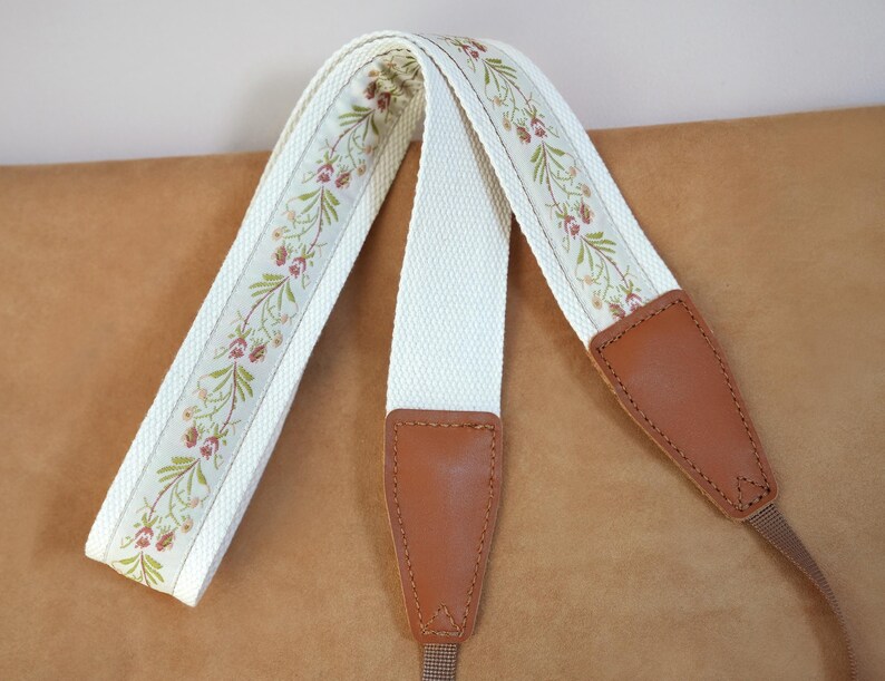 Handcrafted Embroidered Camera Strap, Floral Camera Neck Strap, DSLR Camera Strap, Camera Accessories, Gift for Photographer, Birthday Gift image 11
