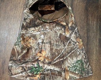 Realtree Edge Hunting Structured Baseball Style Hat with Facemask