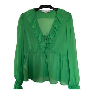 Blusa transparente verde mango vintage Y2K Fairycore con volantes, talla UK 10, estilo boho romántico indie para festivales.