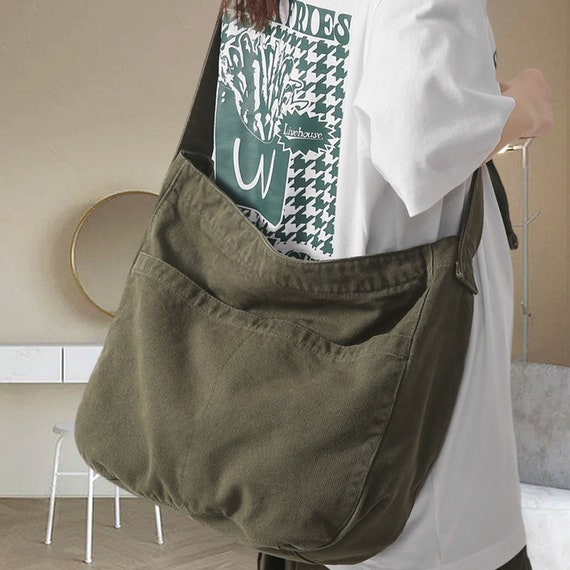 Lightweight messenger bag sale