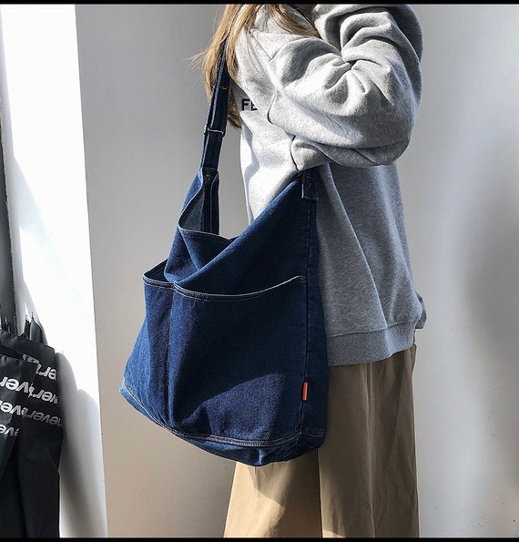 Minimalist Shoulder Bag