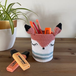Fabriquer un pot à crayons chat, lapin ou licorne