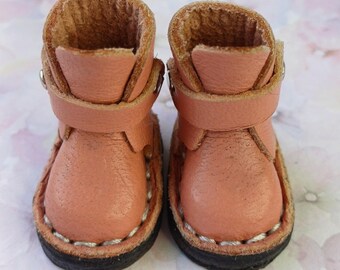 Shoes for Blythe, boots.Leather doll shoes boots for your lovely Blythe,doll shoes