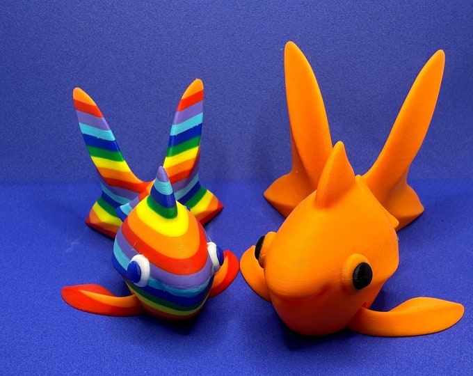 Cute Articulated Goldfish, model, desk toy, fidget toy, figurine, perfect gift for goldfish lovers, 3D printed, made to order