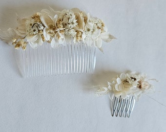 Haarkamm aus Trockenblumen in creme-beige/ Brautschmuck - Haarschmuck - Blume im Haar