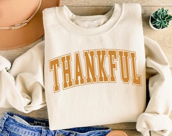 Retro Thankful Sweatshirt, Thankful Shirt, Womens Thanksgiving Sweatshirt, Cute Thanksgiving Shirt, Fall Clothing, Thankful Family Shirts