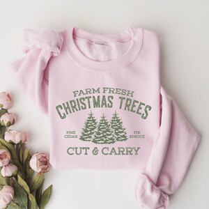 Farm Fresh Christmas Trees Shirt, Pine Spruce Fir, Cute Merry Christmas Tree Sweatshirt, Merry And Bright Sweatshirt, Womens Christmas Shirt imagen 6