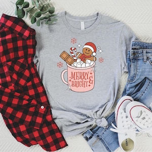 Funny Christmas Gingerbread Shirts, Christmas Coffee Latte Shirt, Christmas Cookies Shirt, Christmas Shirts for Women, Cute Christmas Shirt imagen 1
