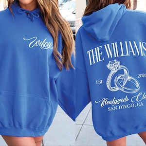 Custom Bride Sweatshirt, Engagement Gift For Bride, Personalize Wifey Hubby Shirt, Bridal Party Shirt, Honeymoon Shirt,New Wife Wedding Gift Bild 10