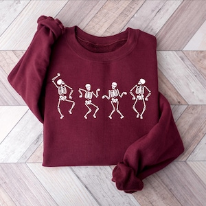 Dancing Skeleton Sweatshirt, Skeleton Halloween Shirt, Womens Halloween Shirt, Halloween Party Shirt, Cute Halloween Gift, Fall Graphic Tee Bild 6