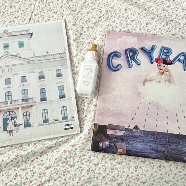 Melanie Martinez crybaby perfume + vinyl super bundle
