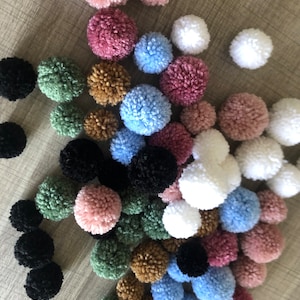 Pompons